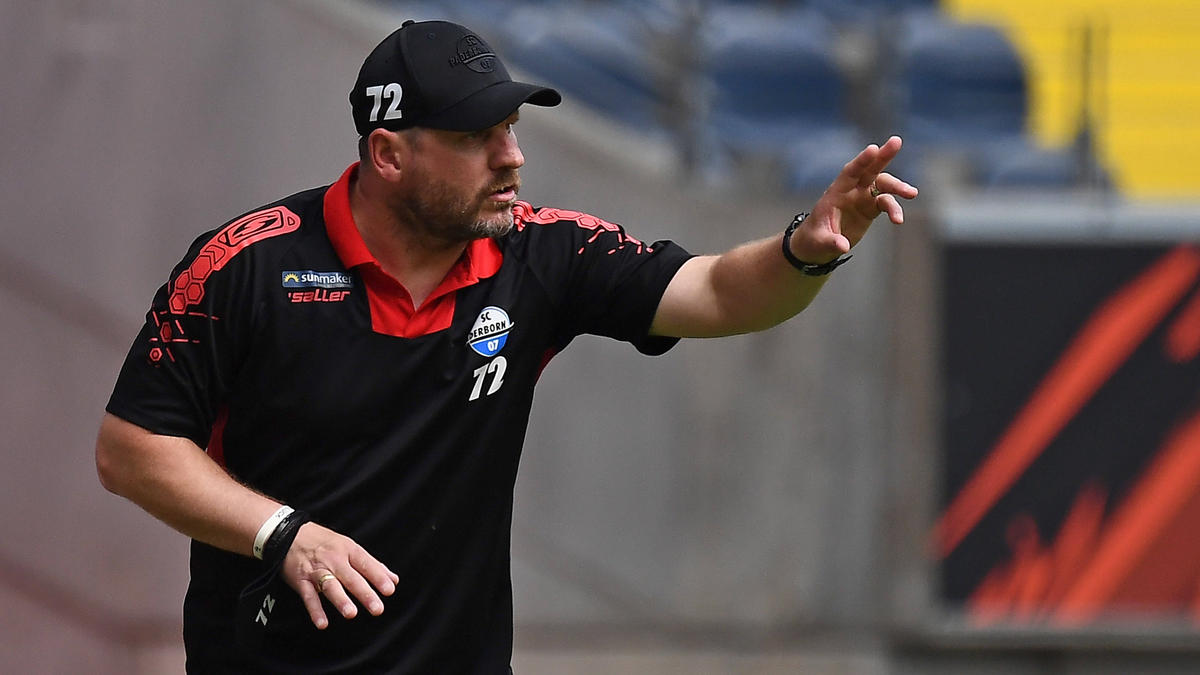 Steffen Baumgart macht beim SC Paderborn weiter Steffen Baumgart macht beim SC Paderborn weiter