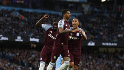 Zuletzt an Aston Villa verliehen: Marcus Rashford (M.) von ManUnited