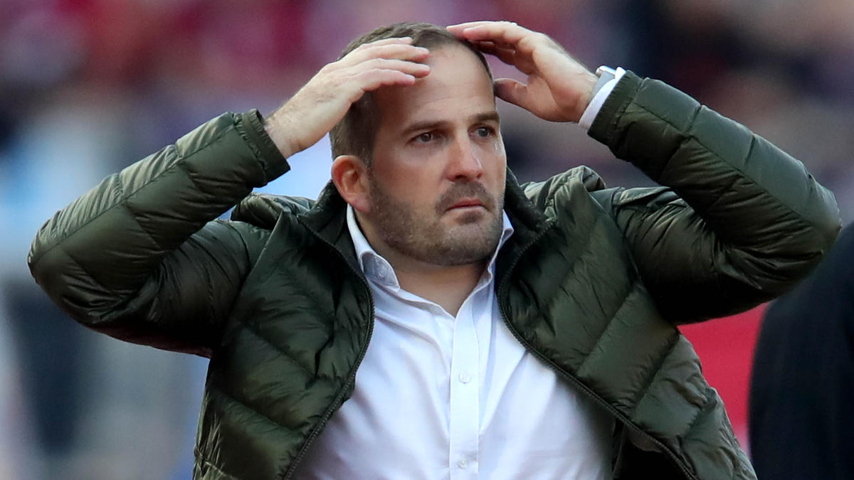 Manuel Baum ist nicht mehr Trainer des FC Augsburg Manuel Baum ist nicht mehr Trainer des FC Augsburg
