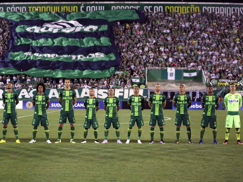 Nach dem Flugzeugunglück soll der Copa-Sudamericana-Titel an Chapecoense gehen