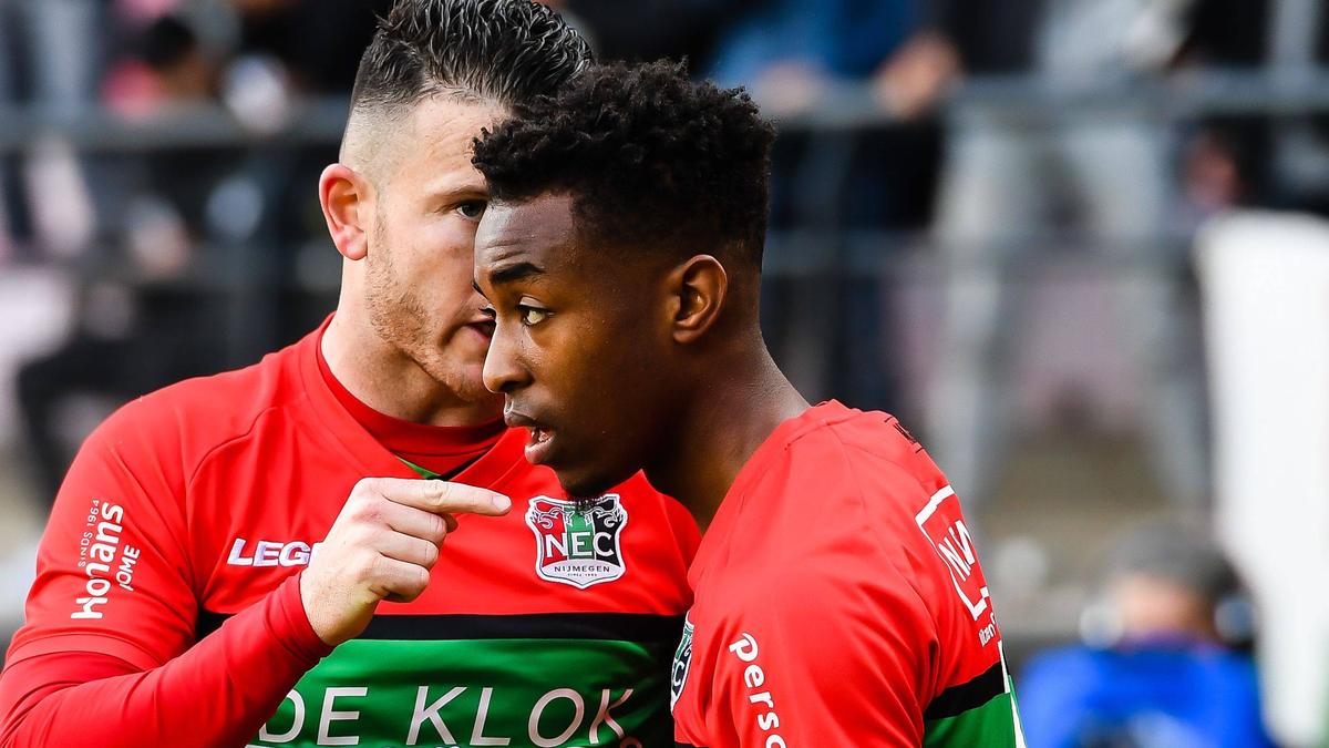 Mike Ndayishimiye vor dem Wechsel zum FC Bayern? Mike Ndayishimiye vor dem Wechsel zum FC Bayern?