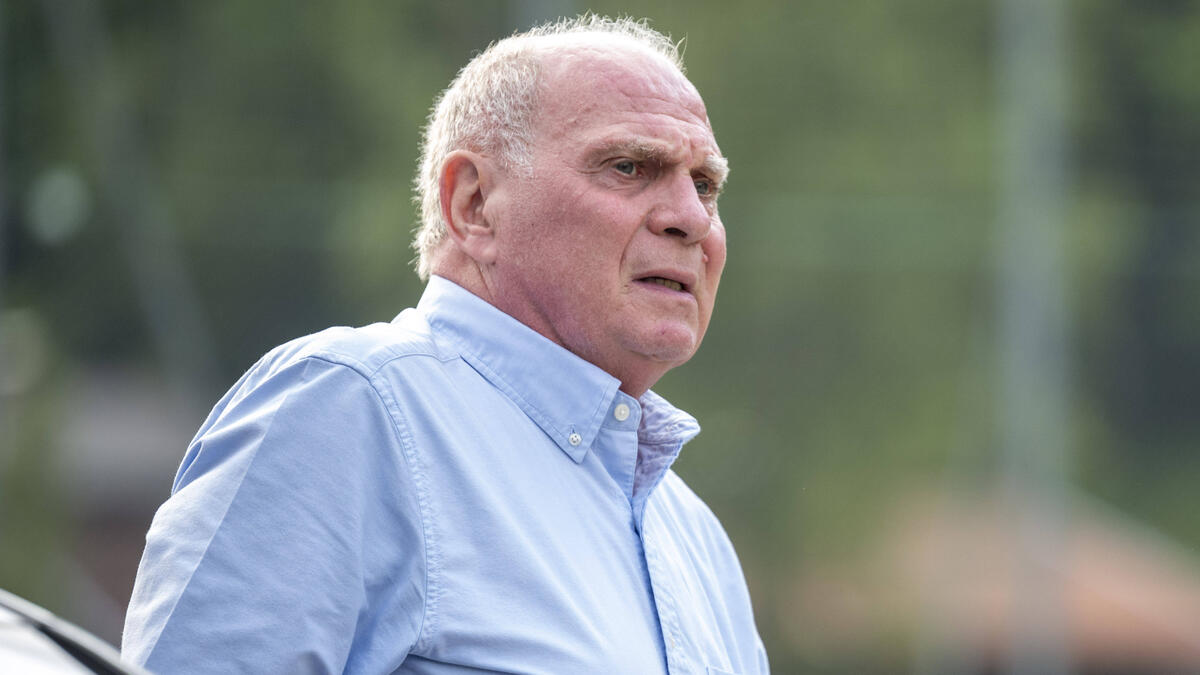 Uli Hoeneß bình luận về cái chết của Christoph Daum vào Chủ nhật