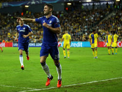Chelseas Gary Cahill bejubelt seinen Führungstreffer im Champions-League-Auswärtsspiel bei Maccabi Tel Aviv. (24.11.2015)