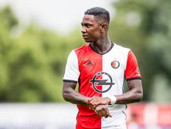 Eljero Elia in actie tijdens de oefenwedstrijd van Feyenoord tegen Rijnsburgse Boys. (09-07-2016)