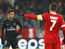 Neymar (li.) hatte mit PSG gegen die Bayern das Nachsehen