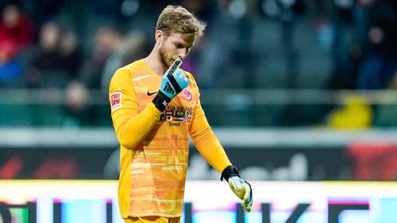 Bedient: Eintracht-Frankfurt-Keeper Felix Wiedwald