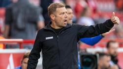 Frank Kramer, Coach von Arminia Bielefeld, hofft gegen den FC Augsburg auf den ersten Saisonsieg