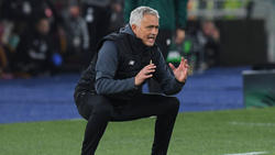 Nach dem Einzug mit AS Rom ins Finale der Conference League zu Tränen gerührt: Trainer José Mourinho