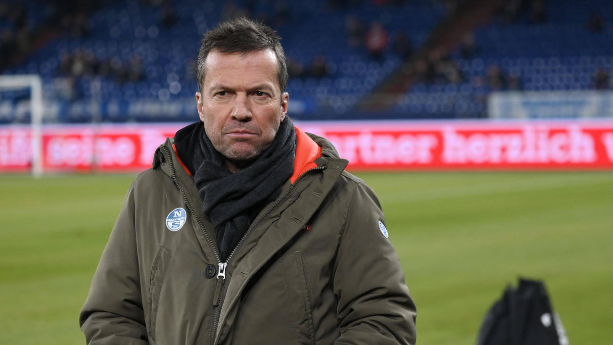 Lothar Matthäus abotoou o HSV