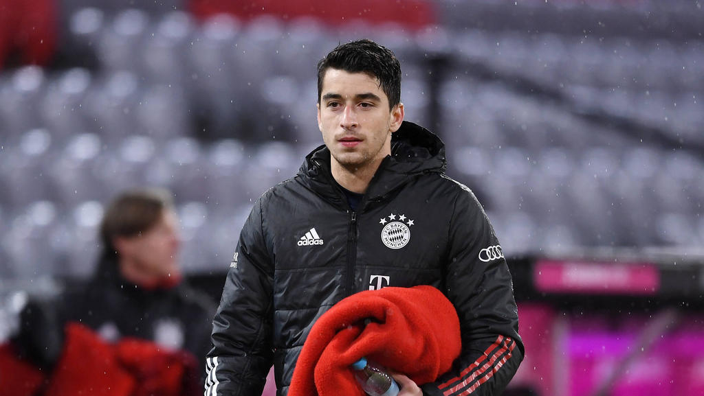 Steht seit dieser Saison beim FC Bayern unter Vertrag: Marc Roca Steht seit dieser Saison beim FC Bayern unter Vertrag: Marc Roca