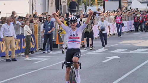 Peilt Tadej Pogacar beim Giro d'Italia den Sieg an?
