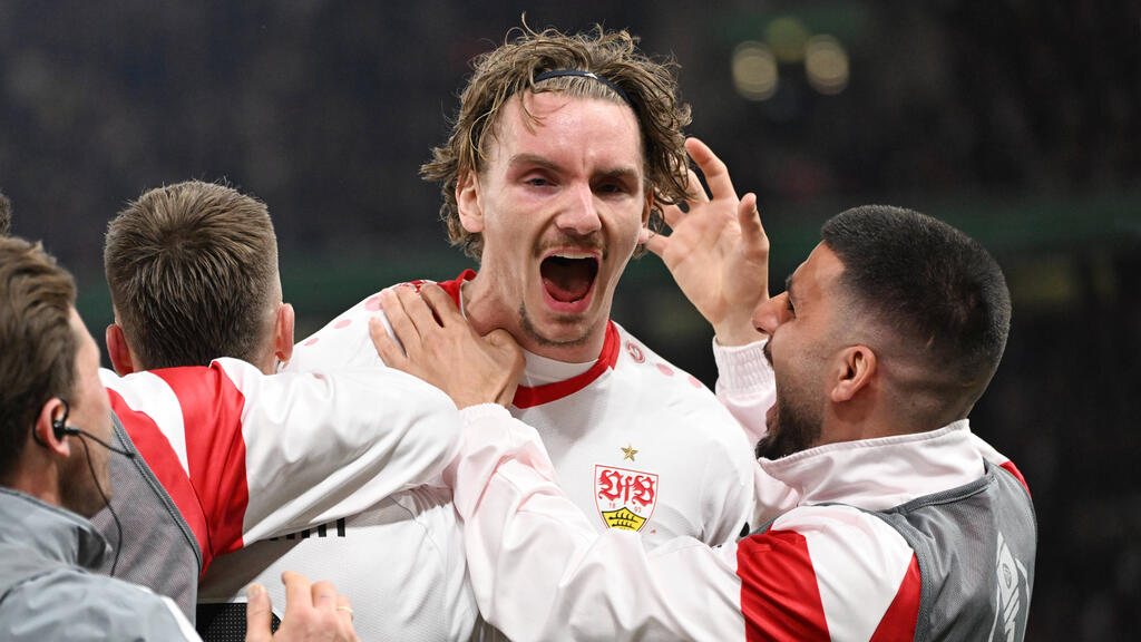 Nick Woltemade (l.) und Deniz Undav spielen beim VfB Stuttgart Nick Woltemade (l.) und Deniz Undav spielen beim VfB Stuttgart