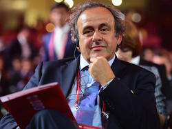 Bereitet Platini bereits seine Rede vor?