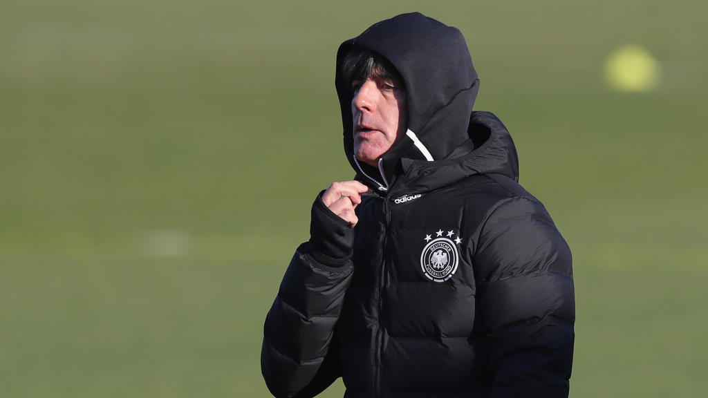 Joachim Löw gerät beim DFB intern unter Beschuss Joachim Löw gerät beim DFB intern unter Beschuss