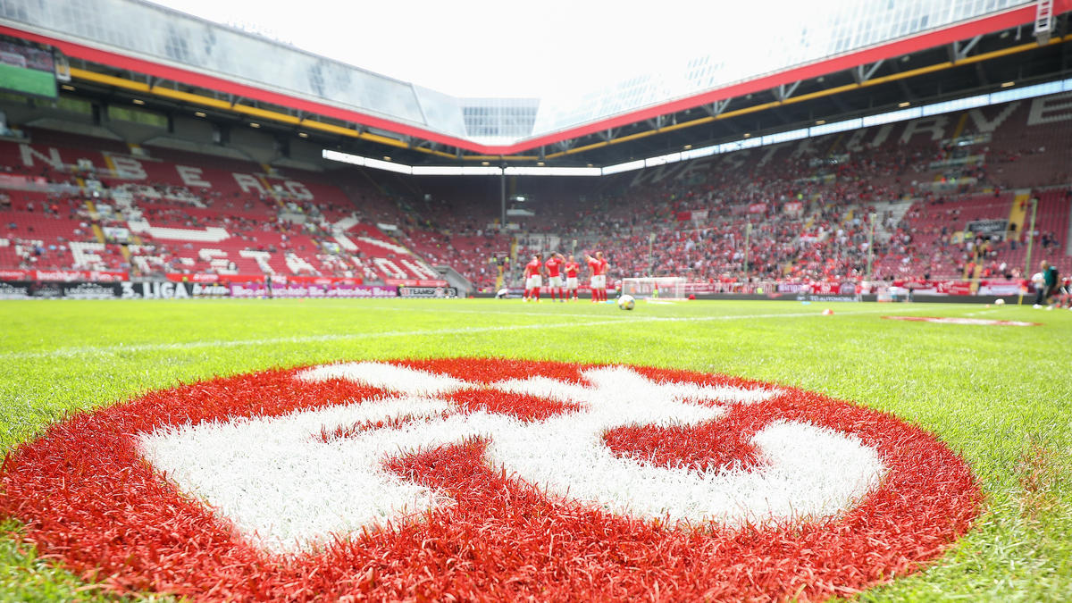 Der 1. FC Kaiserslautern trifft bald auf Mannheim Der 1. FC Kaiserslautern trifft bald auf Mannheim