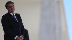 Bolsonaro will wieder Live-Fußball sehen