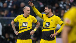 Nach dem 3:3 am Sonntag in Frankfurt war BVB-Star Mats Hummels (rechts) bedient