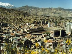 Vista aérea del estadio Hernando Siles de La Paz. (Foto: Imago)