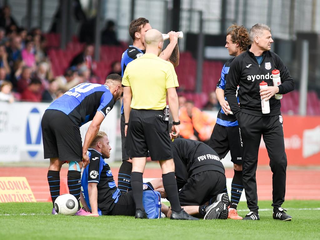 Kapitän Ochs verletzte sich gegen Fortuna Köln schwer