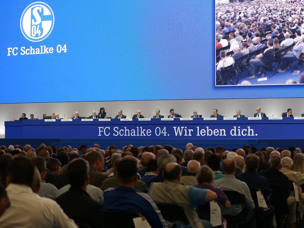 Die Schalker Mitgliederversammlung fand in der Veltins-Arena statt