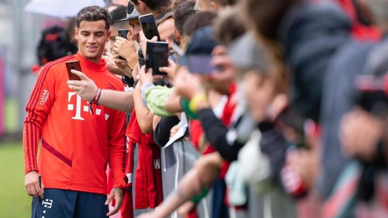 Philippe Coutinho absolvierte am Mittwoch sein erstes Training für den FC Bayern Philippe Coutinho absolvierte am Mittwoch sein erstes Training für den FC Bayern