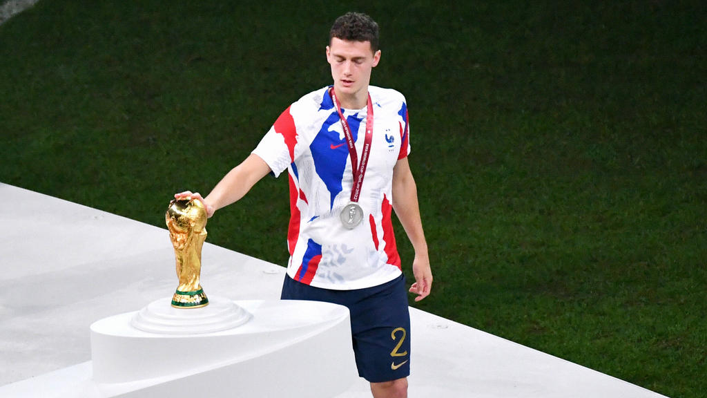 Benjamin Pavard spielte im Finale keine Sekunde für Frankreich Benjamin Pavard spielte im Finale keine Sekunde für Frankreich