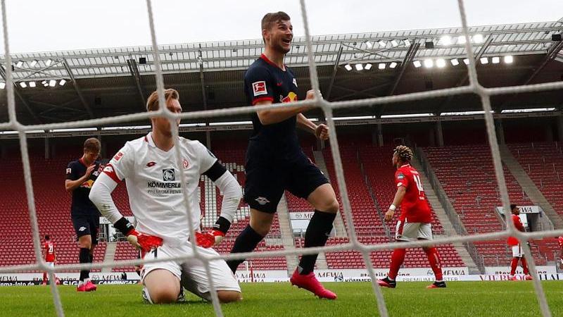 Leipzigs Stürmer Timo Werner erzielte gegen Mainz gleich drei Tore Leipzigs Stürmer Timo Werner erzielte gegen Mainz gleich drei Tore