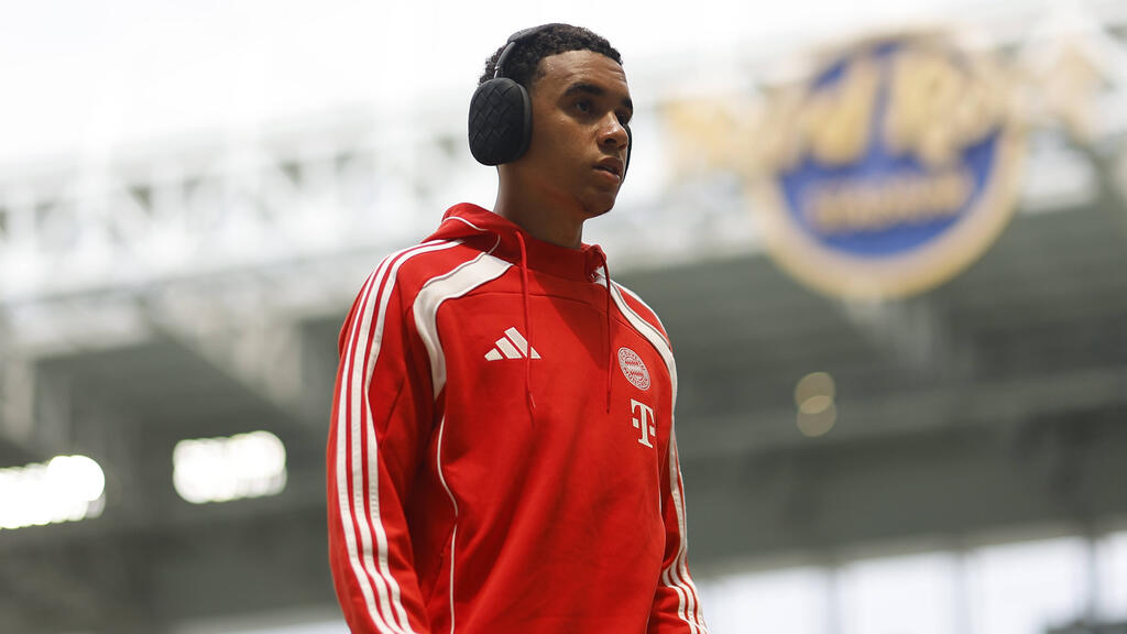 Jamal Musiala spielt seit 2019 für den FC Bayern Jamal Musiala spielt seit 2019 für den FC Bayern