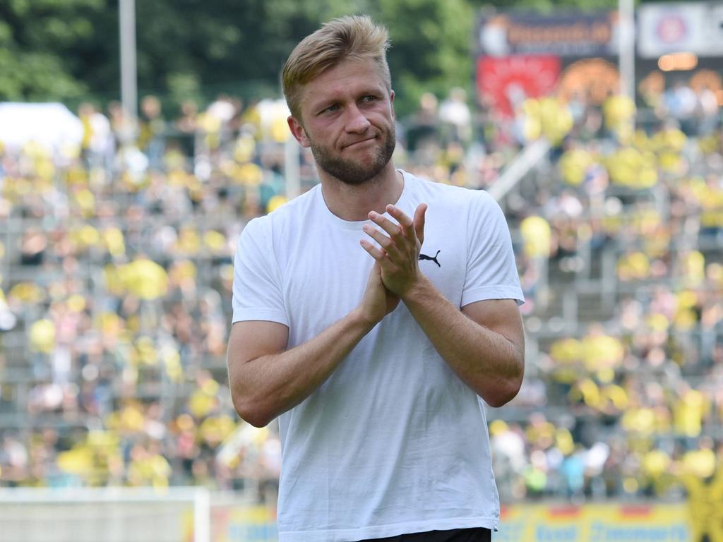 Jakub Błaszczykowski bedankt sich bei den BVB-Fans