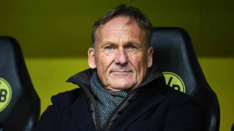Schaut dem Bundesliga-Finale zuversichtlich entgegen: BVB-Boss Hans-Joachim Watzke Schaut dem Bundesliga-Finale zuversichtlich entgegen: BVB-Boss Hans-Joachim Watzke