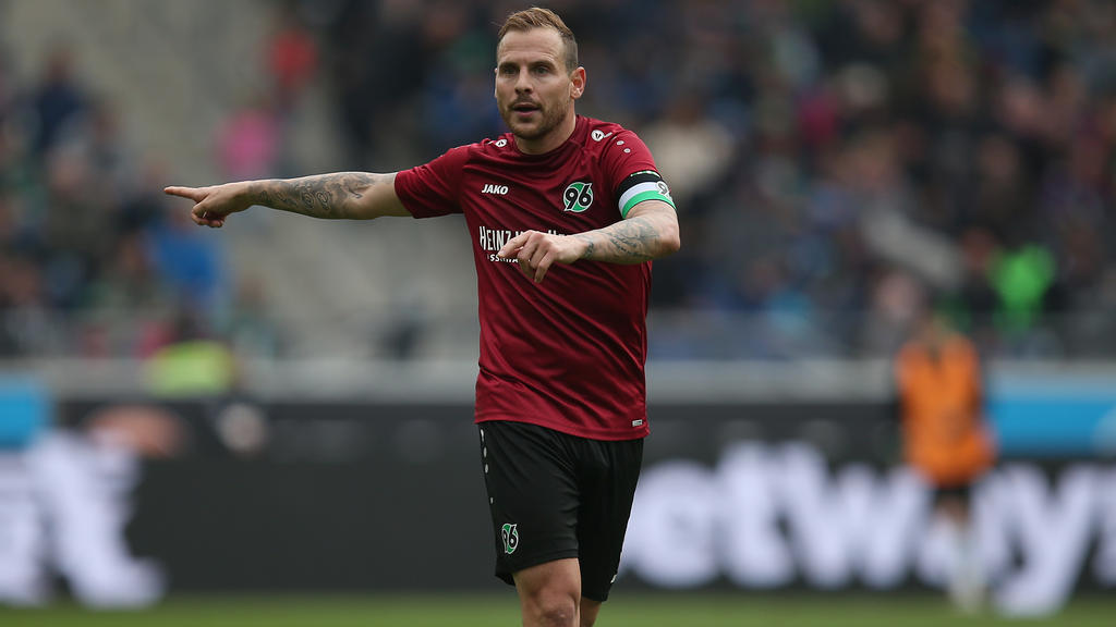 Marvin Bakalorz von Hannover 96 wird nicht nur vom HSV umworben Marvin Bakalorz von Hannover 96 wird nicht nur vom HSV umworben