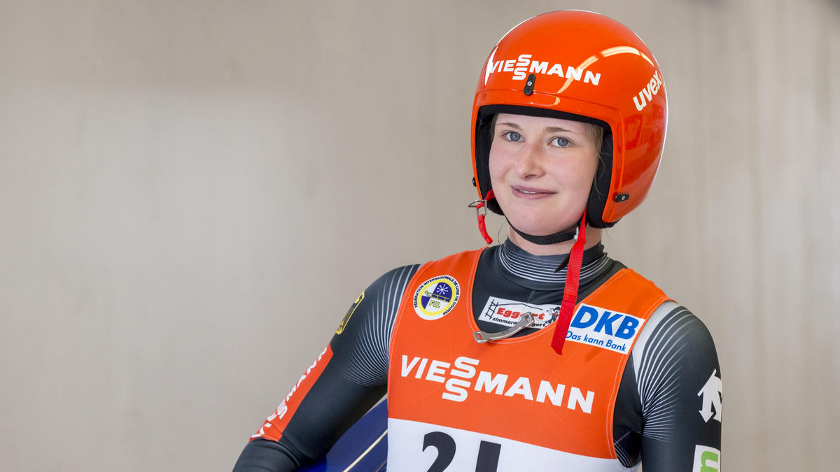 Wintersport Rennrodlerin Julia Taubitz sieht neuer Rolle gelassen entgegen