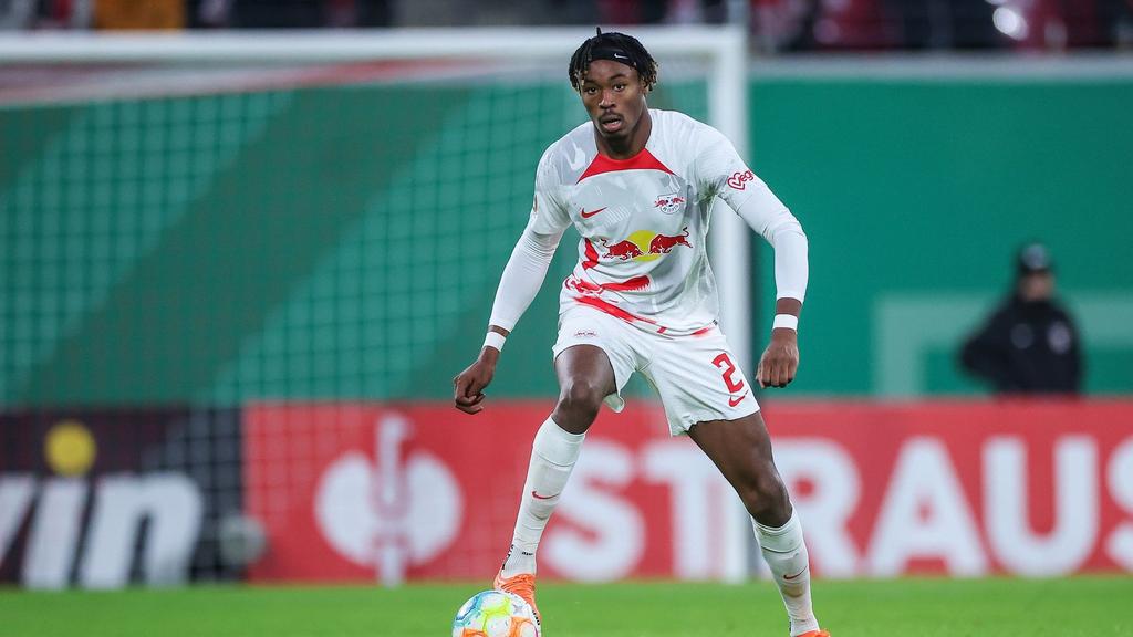 Leipzigs Mohamed Simakan musste von der Länderspielreise mit Frankreichs U21 abreisen Leipzigs Mohamed Simakan musste von der Länderspielreise mit Frankreichs U21 abreisen