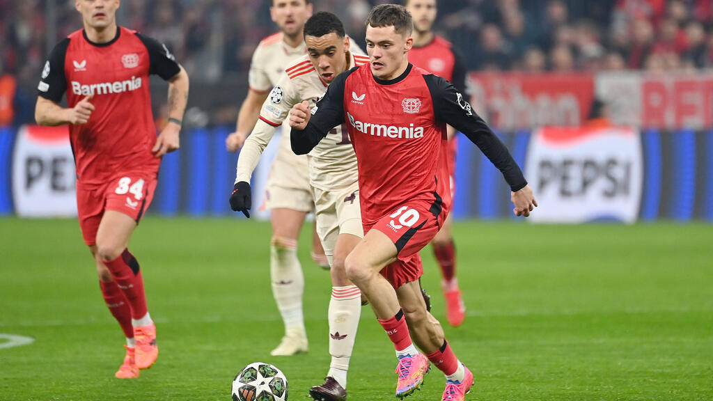 Florian Wirtz (r.) und Jamal Musiala könnten bald gemeinsam für den FC Bayern spielen Florian Wirtz (r.) und Jamal Musiala könnten bald gemeinsam für den FC Bayern spielen