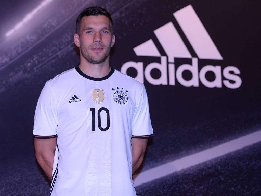 In Berlin wurde das neue DFB-Trikot vorgestellt In Berlin wurde das neue DFB-Trikot vorgestellt
