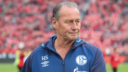 Kehrt Huub Stevens dem FC Schalke 04 den Rücken?