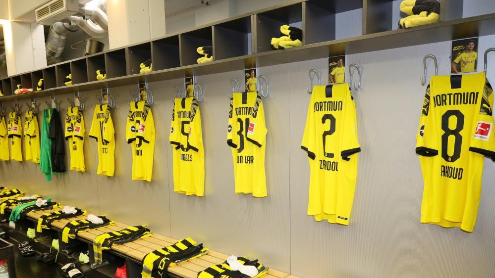 Das BVB-Trikot wird auch in Zukunft kein Blau enthalten Das BVB-Trikot wird auch in Zukunft kein Blau enthalten
