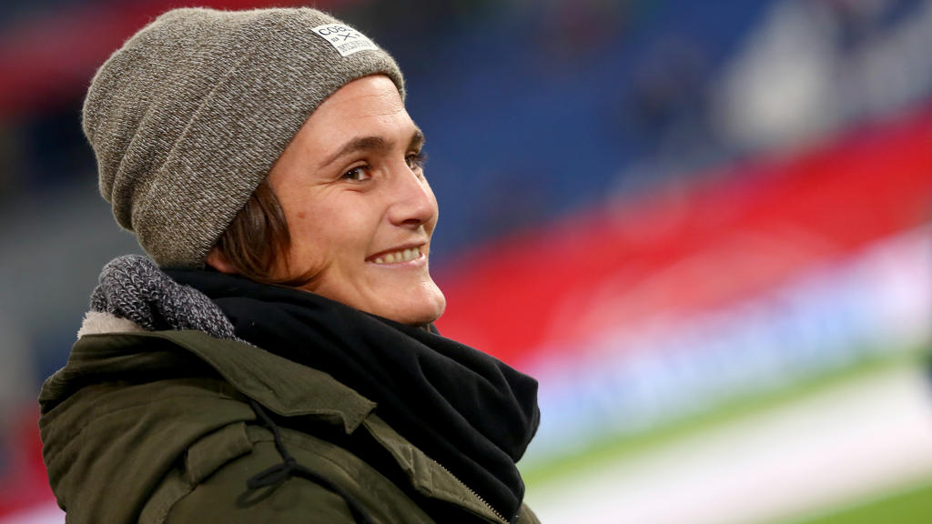 Wünscht den deutschen Fußballerinnen bei der WM viel Glück: Die ehemalige Nationaltorhüterin Nadine Angerer