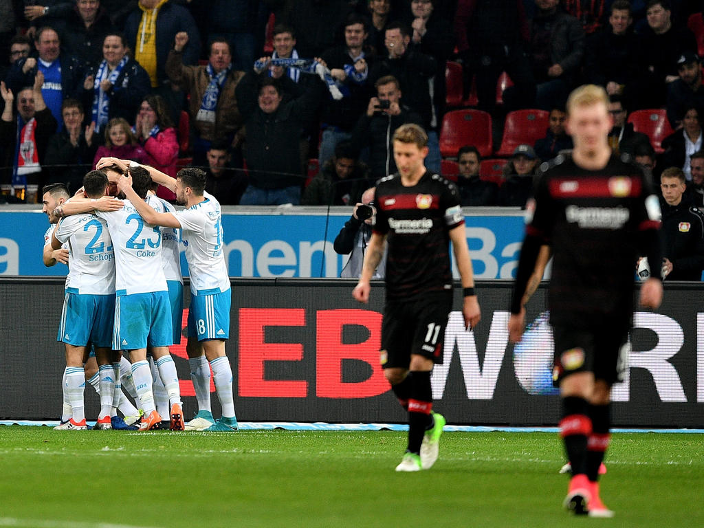 Schalke 04 gewinnt das Duell der direkten Konkurrenten deutlich