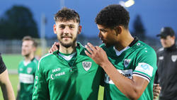 Deniz-Fabian Bindemann (l.) gewann mit Preußen Münster den Westfalenpokal