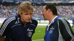 Huub Stevens (r.) und Youri Mulder kennen sich aus gemeinsamen Zeiten beim FC Schalke 04