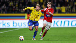 Sebastian Sebulonsen (l.) könnte es zum 1. FC Köln verschlagen