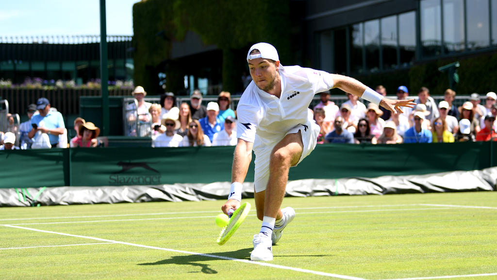 Jan-Lennard Struff ist als letzter Deutscher in Wimbledon ausgeschieden Jan-Lennard Struff ist als letzter Deutscher in Wimbledon ausgeschieden