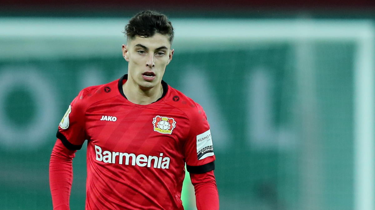 Kai Havertz wird unter anderem vom FC Bayern und dem FC Barcelona umworben Kai Havertz wird unter anderem vom FC Bayern und dem FC Barcelona umworben