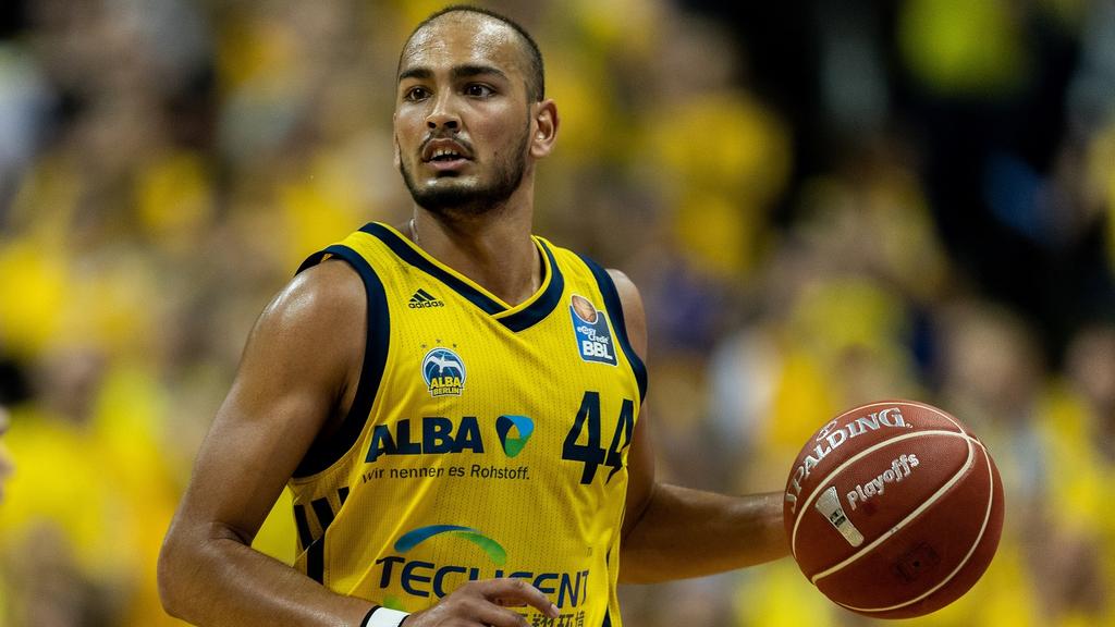 ALBA Berlin setzte sich gegen ratiopharm Ulm durch ALBA Berlin setzte sich gegen ratiopharm Ulm durch