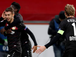 Leverkusens Vladen Yurchenko (l.). jubelt im Champions-League-Spiel gegen Monaco über seinen Treffer zum 1:0 (.7.12.2016.).