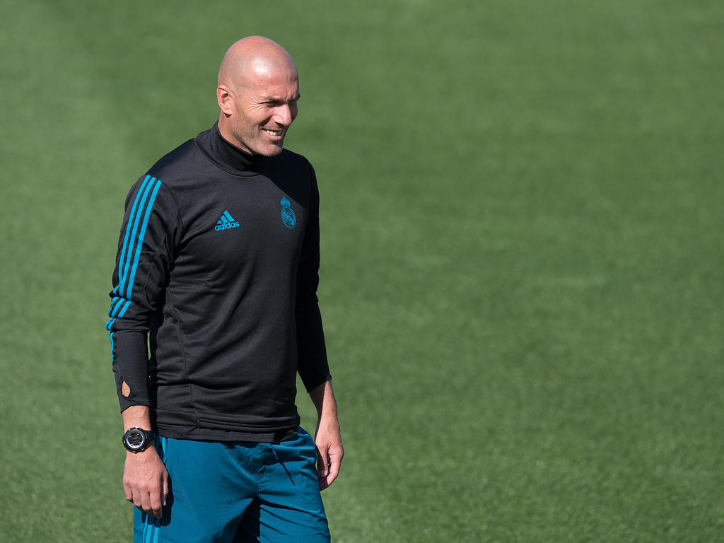 Zinédine Zidane wird seinen Vertrag bei den Königlichen angeblich verlängern