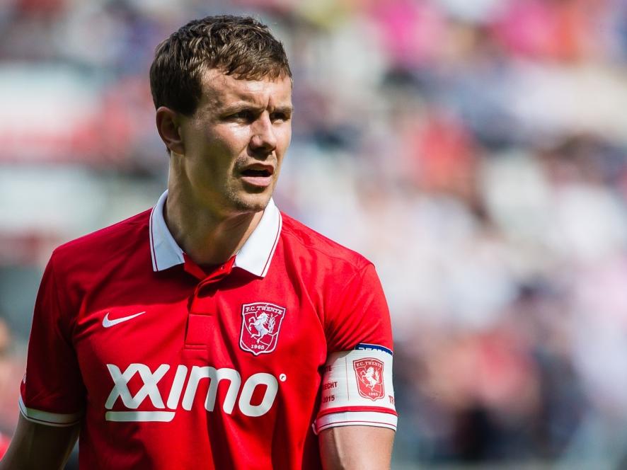 Andreas Bjelland is gefocust tijdens het competitieduel FC Twente - FC Dordrecht. (10-05-2015)