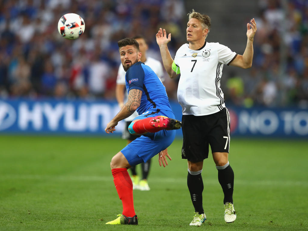 Bastian Schweinsteiger ist der neue Rekordspieler bei großen Turnieren Bastian Schweinsteiger ist der neue Rekordspieler bei großen Turnieren