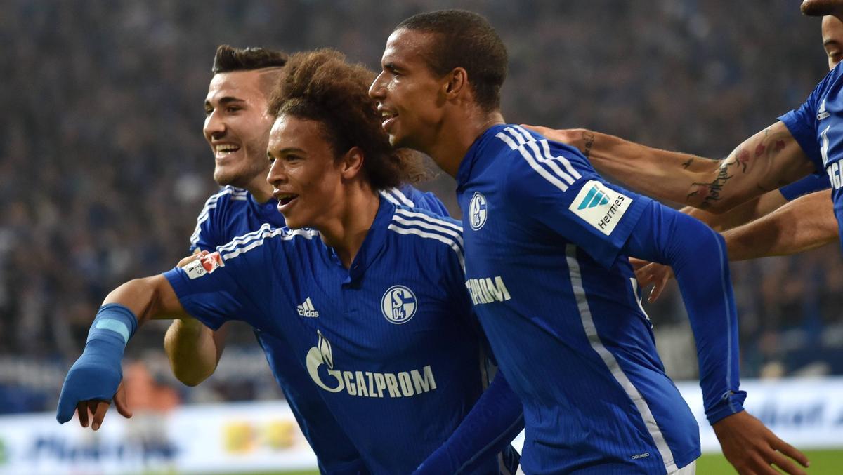 Spielten gemeinsam für den FC Schalke 04: Joel Matip (r.) und Leroy Sané Spielten gemeinsam für den FC Schalke 04: Joel Matip (r.) und Leroy Sané